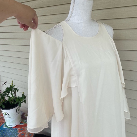 Halston Heritage Evening Collection Dress in Crème Size 14 (NWT) - Picture 4 of 11